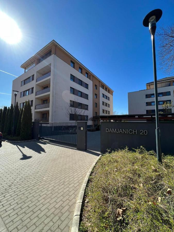 Big Forest Apartman Debrecen Exterior photo